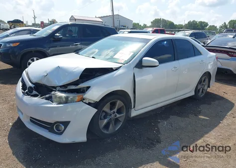 2012 Toyota Camry Se Limited Edition z USA, uszkodzony, nr VIN 4T1BF1FK2CU632741